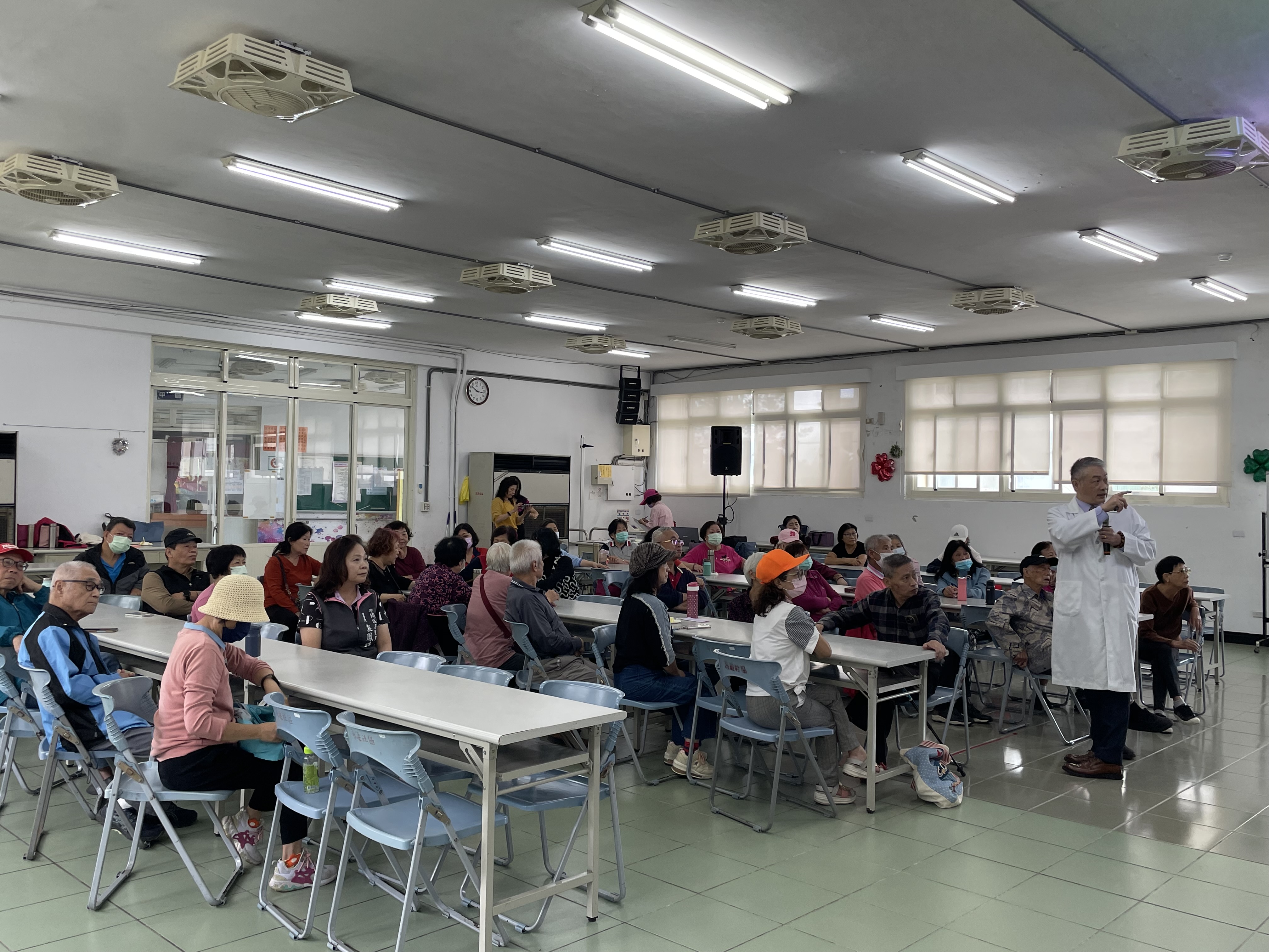 地點：高連社區關懷據點 主講：張漢隆副院長 主題:疝氣微創手術